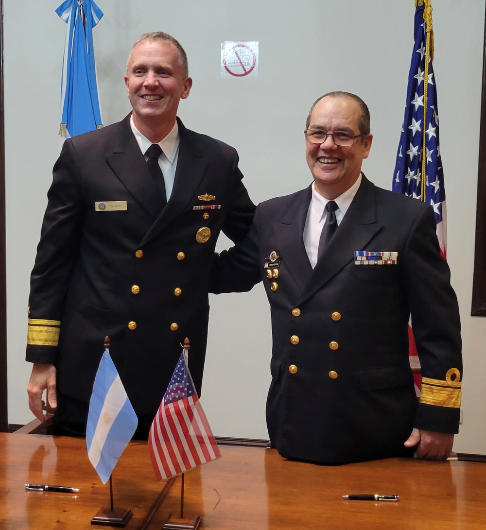 4th Fleet Conducts Maritime Staff Talks With Argentina