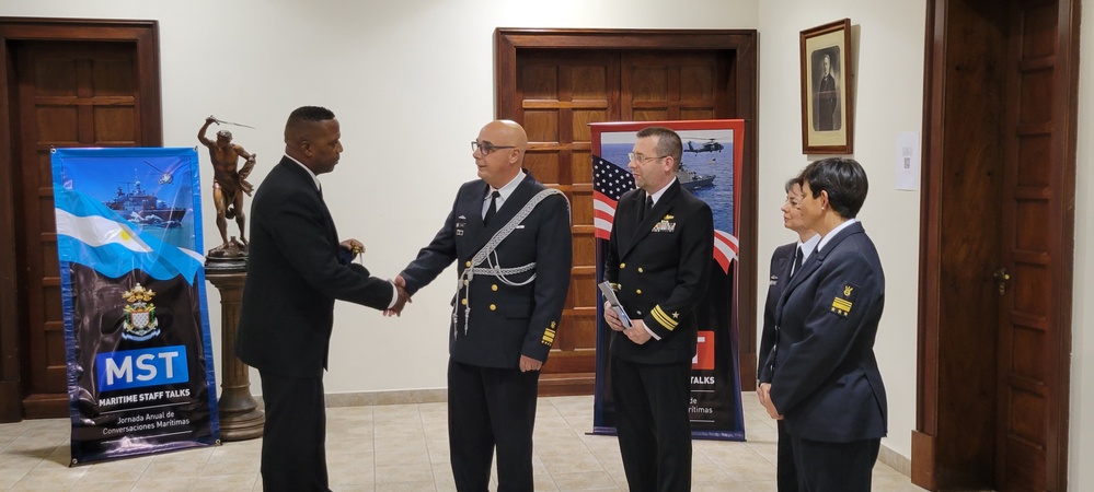 4th Fleet Conducts Maritime Staff Talks With Argentina