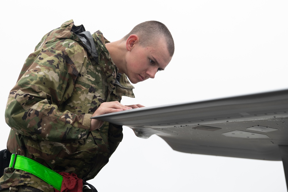 Eielson Airmen, F-35s tackle ACE training at Iwakuni