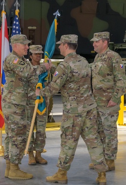 405th AFSB’s battalion Benelux bids farewell to outgoing commander, welcomes new