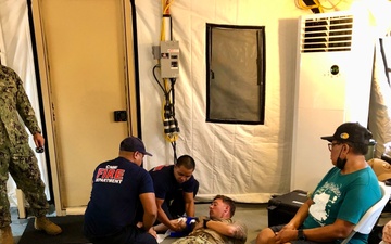 EODMU5 Teach 'Stop the Bleed' Course to Tinian Residents