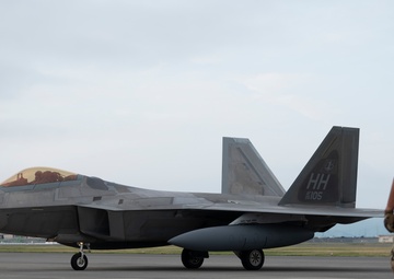 Hawaiian Raptors join the 354th AEW