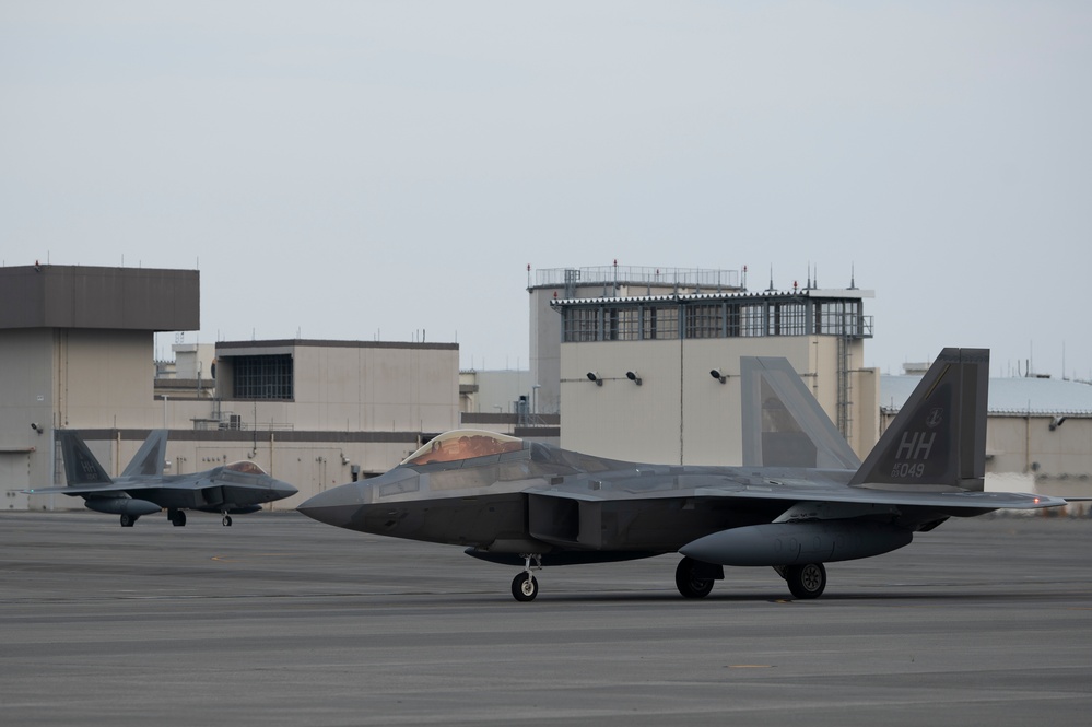 Hawaiian Raptors join the 354th AEW