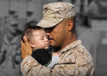 III MEF Celebrates Father's Day