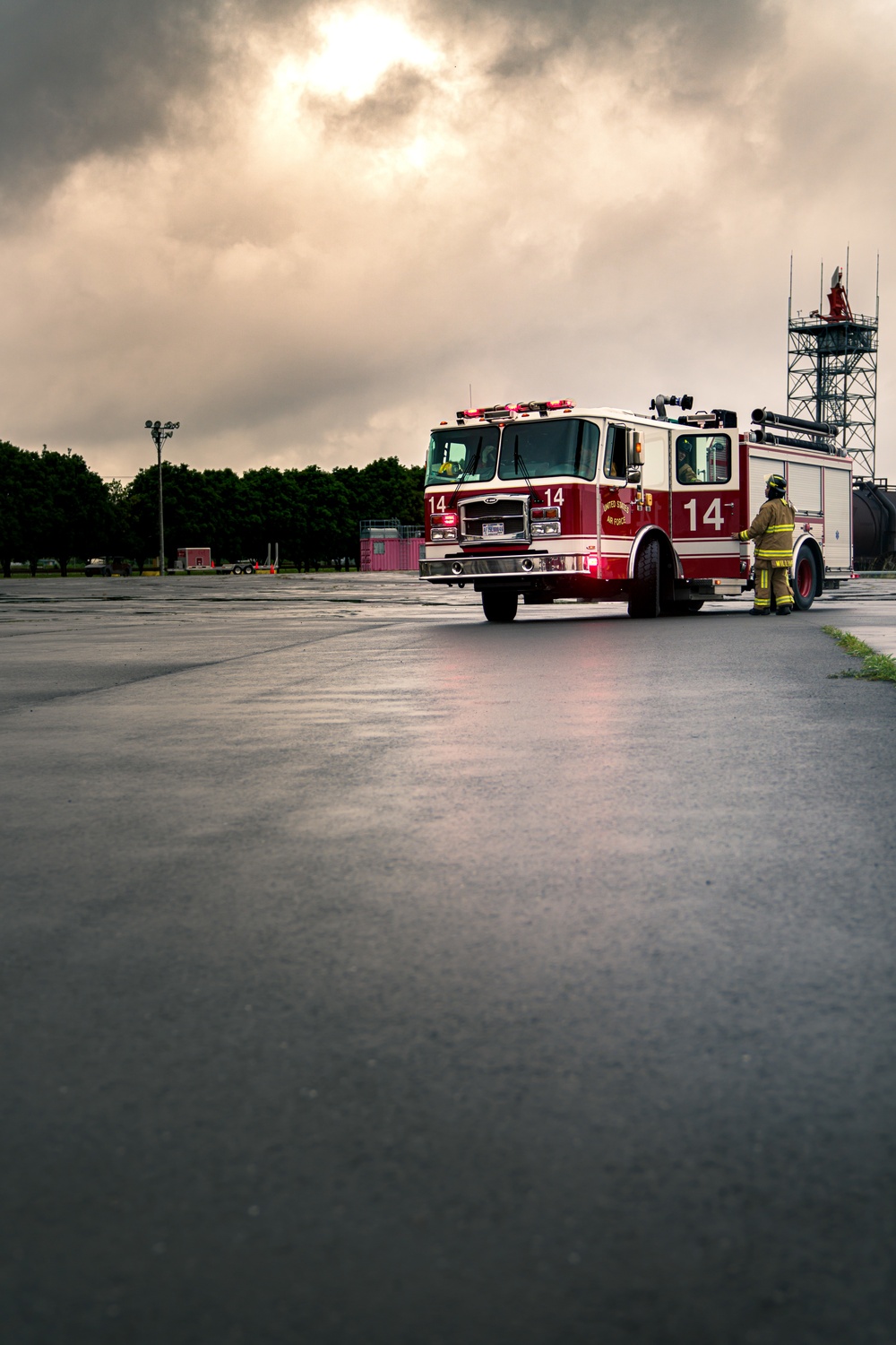 110th Wing Firefighters receive live building fire training during Japan DFT