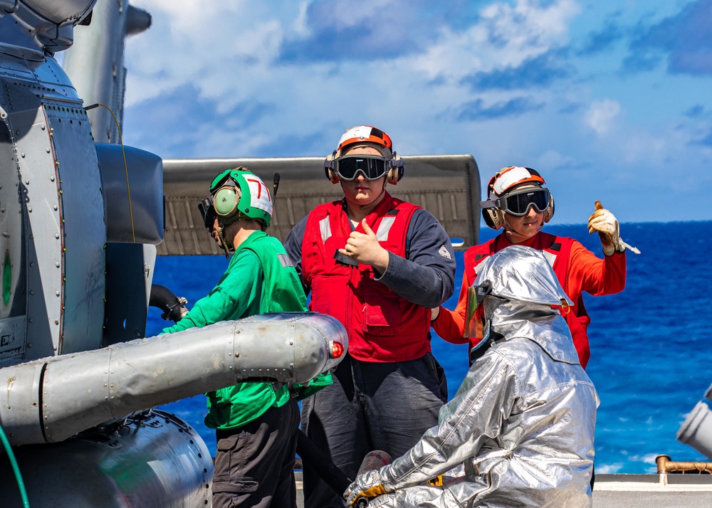 USS Chancellorsville Conducts Flight Ops