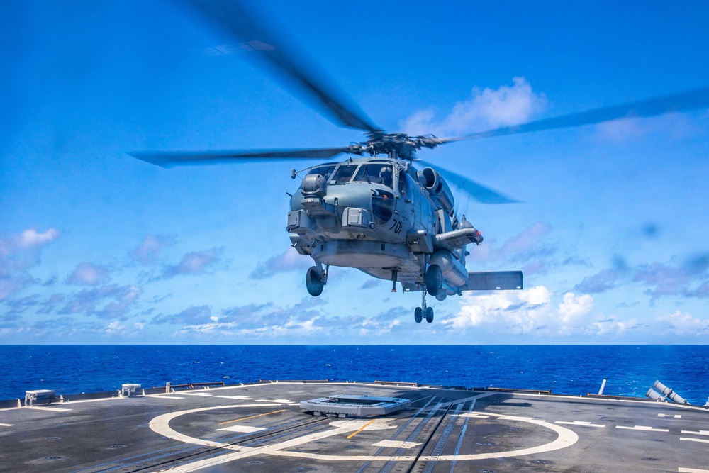 USS Chancellorsville Conducts Flight Ops