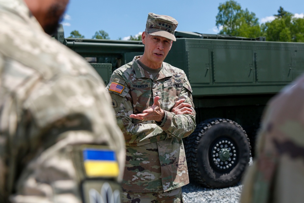 DVIDS - Images - Hokanson Visits Guardsmen Training With Ukraine Troops ...