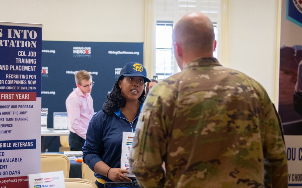Hiring Our Heroes hosts Career Summit at JB Charleston