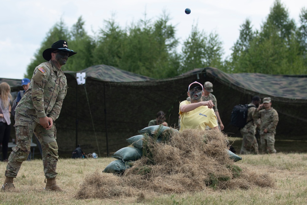 1st Squadron, 2nd Cavalry Regiment holds Spouse Spur Ride in Grafenwoehr Training Area