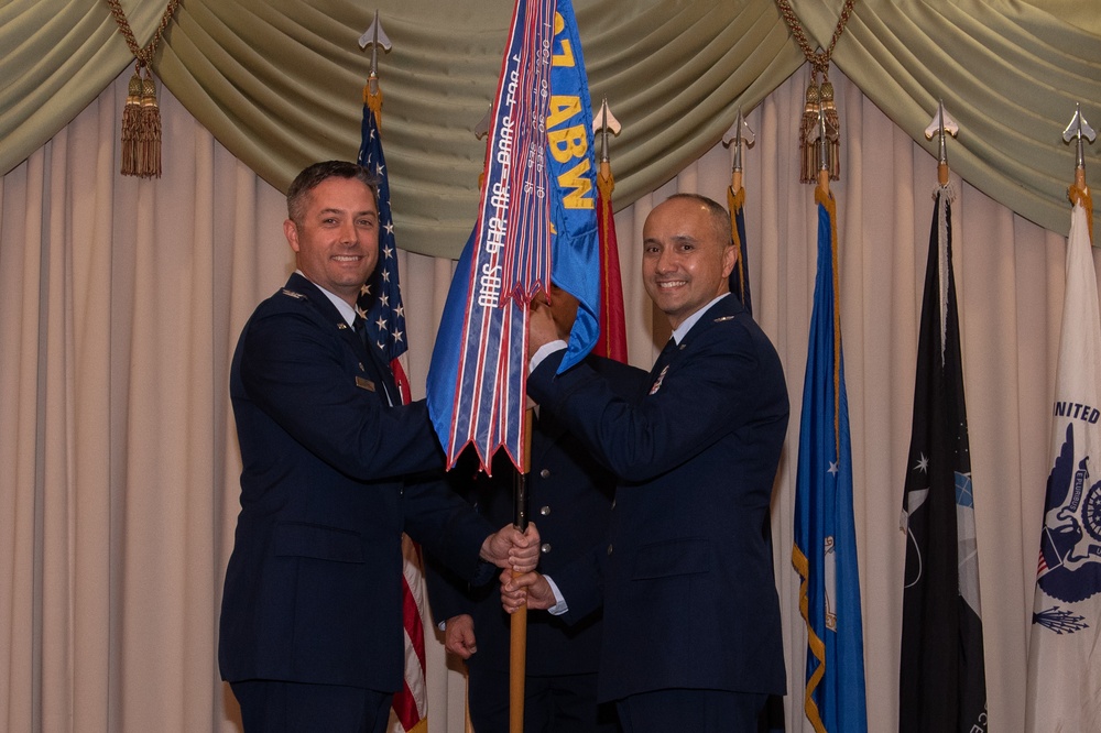 87 MSG welcomes new commander during change of command