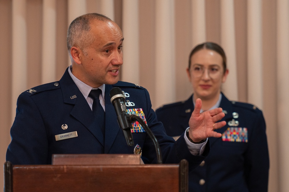 87 MSG welcomes new commander during change of command