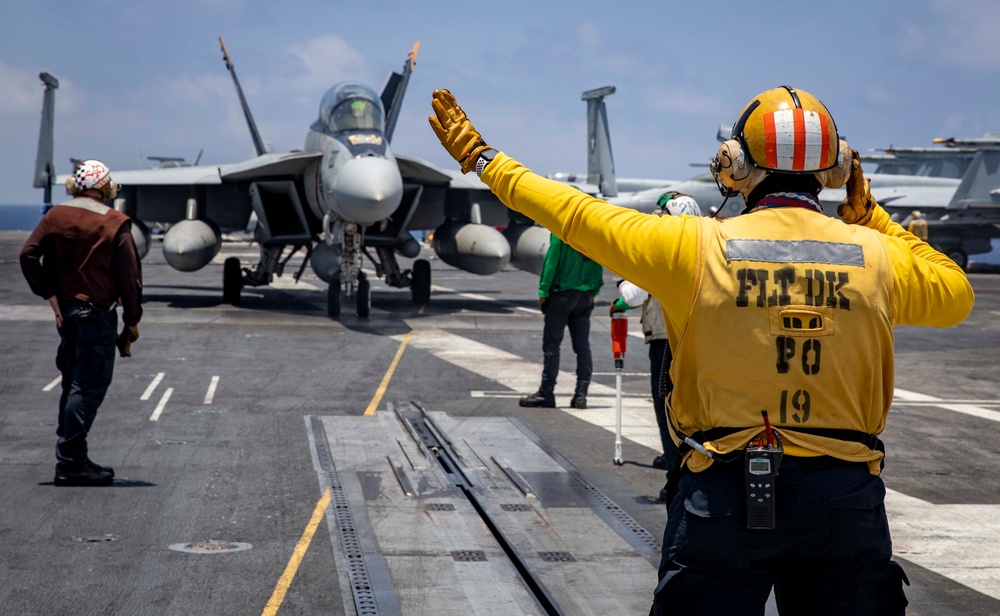 Flight Operations Aboard USS George H.W. Bush (CVN 77)