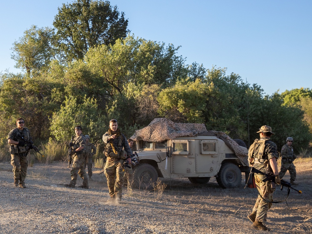 1-14 Cav provides OPFOR support to CSTX 91-22-01