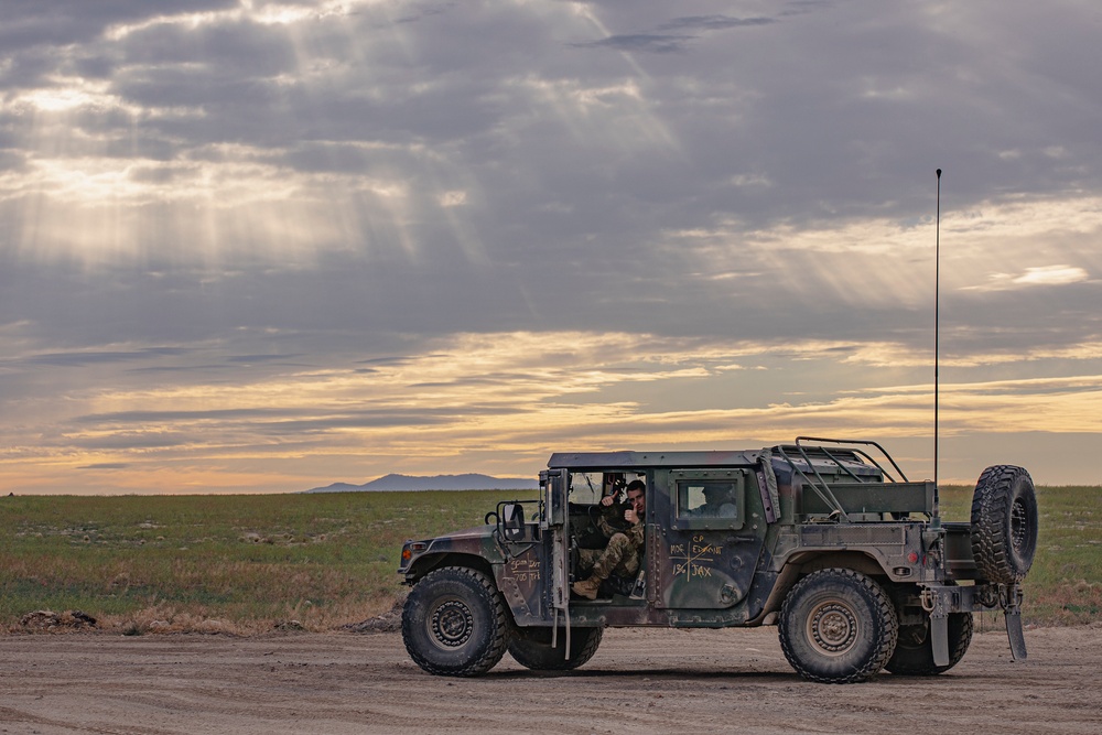 Soldier pulls security during Western Strike 22