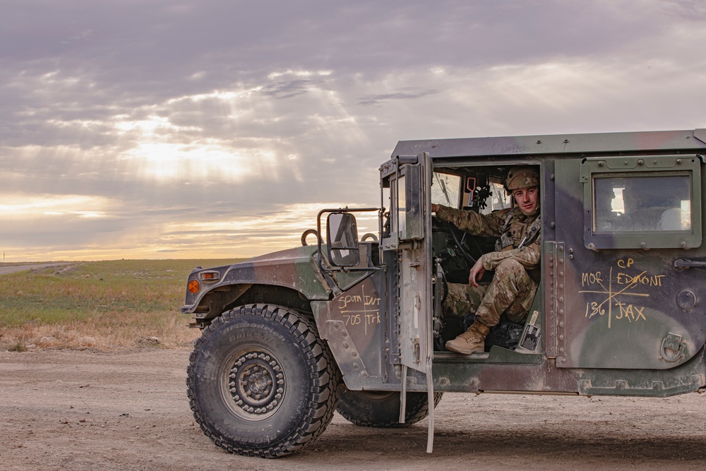 Soldier pulls security during Western Strike 22