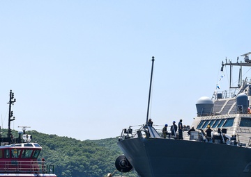 Naval Submarine Base New London (SUBASE) visited by the Littoral Combat Ship USS Minneapolis-Saint Paul (LCS 21)
