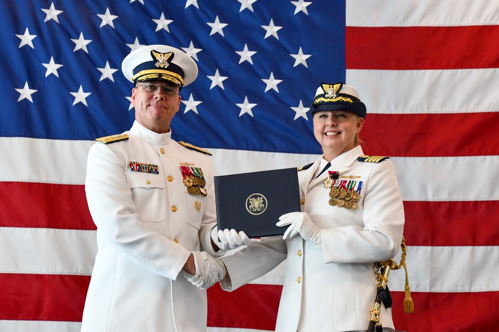 Coast Guard Sector Mobile holds change-of-command ceremony