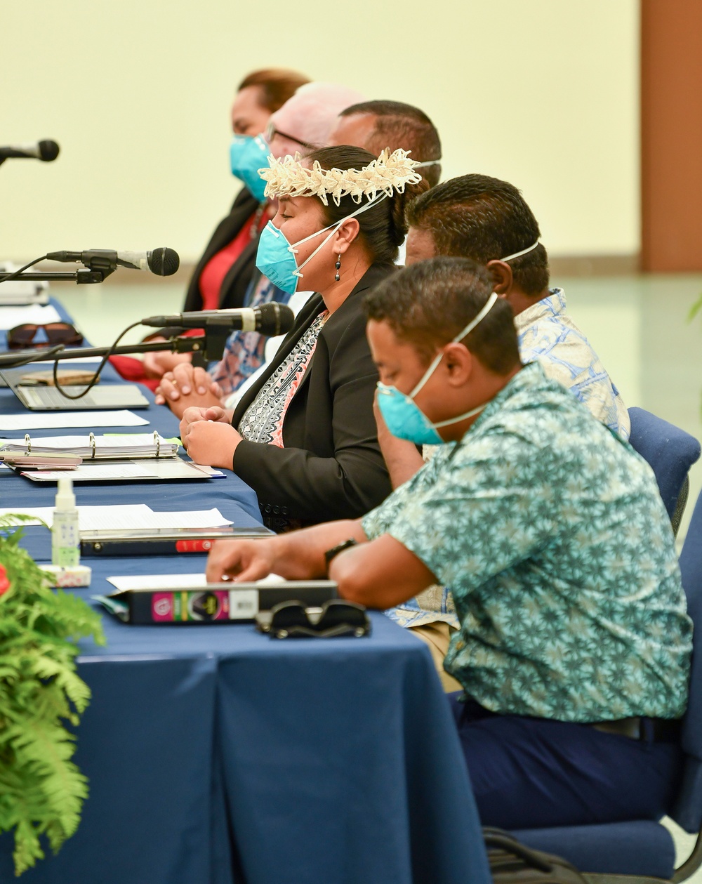 Delegations Begin First Round of Discussions For Compact of Free Association on Kwajalein Atoll