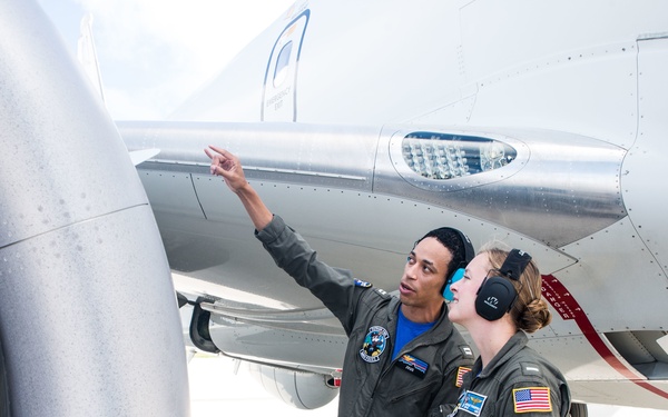 VP-5 participates in Valiant Shield 2022