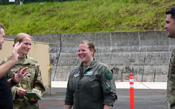 U.S. Ambassador to Palau visits during Valiant Shield 22