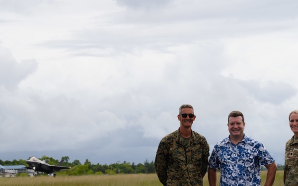 U.S. Ambassador to Palau visits during Valiant Shield 22