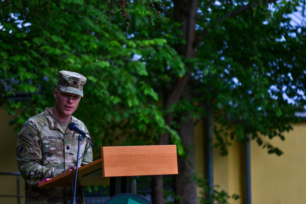 588 BEB Change of Command