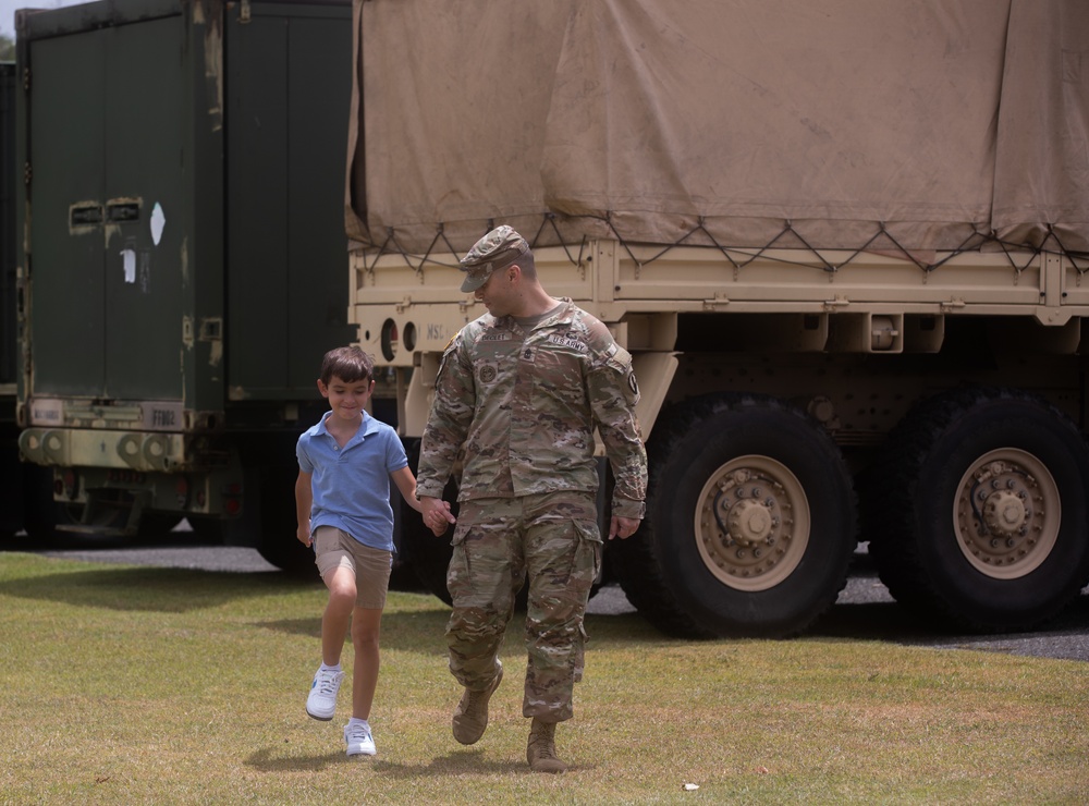 Army Reserve Drill Sergeants and Fathers