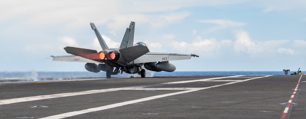 USS Ronald Reagan (CVN 76) conducts flight operations