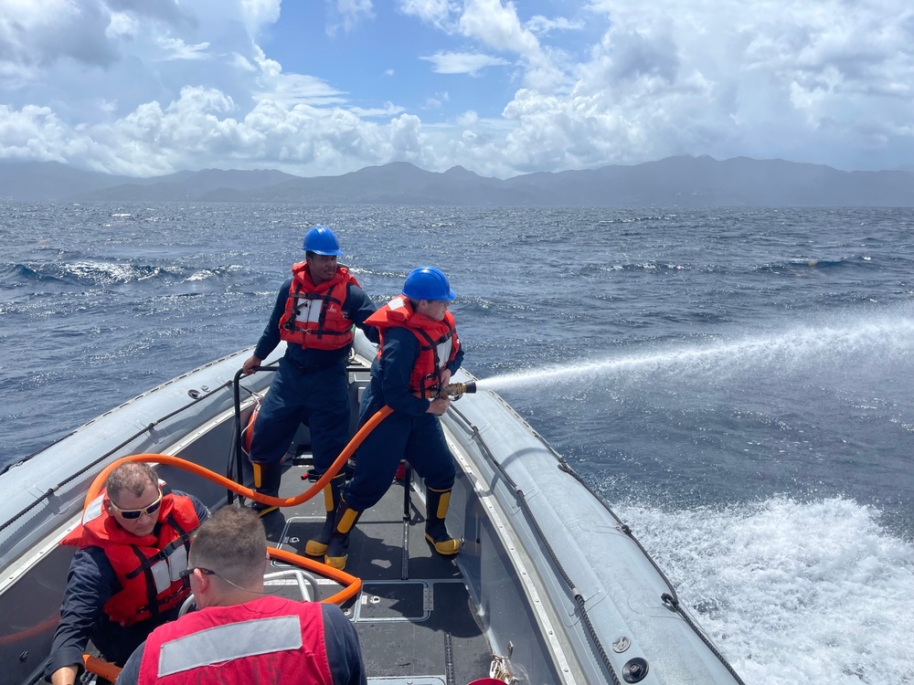USS Billings Participates in Rescue and Assistance Drill During Exercise Caraibes 2022