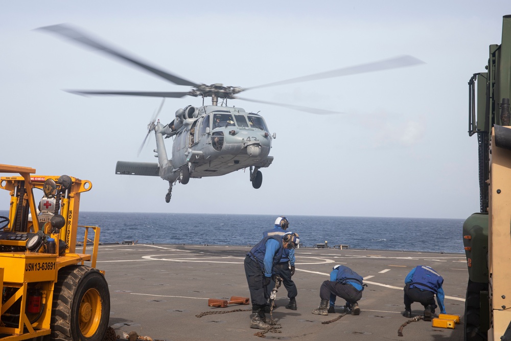 HSC 28 Conducts Flight Ops on USS Billings During Exercise Caraibes 2022