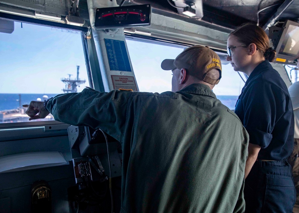 US Naval Academy Midshipmen Visit USS George H.W. Bush (CVN 77)