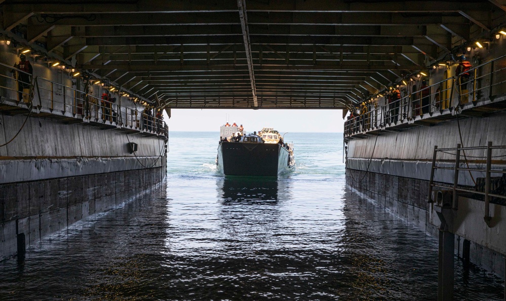 USS Carter Hall and its LCU Operate in the Atlantic Ocean