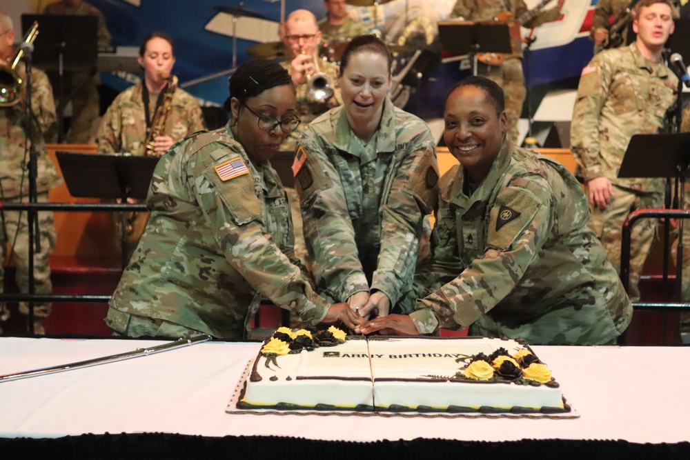 Hundreds celebrate Army’s 247th birthday at Fort McCoy