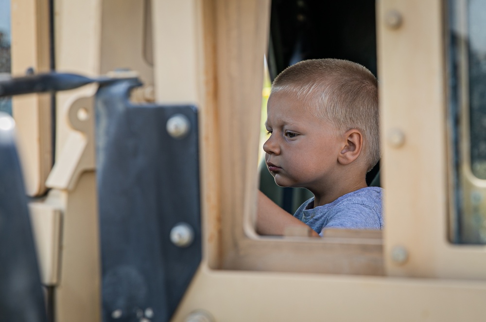 3-4 ABCT Soldiers Create Lasting Bonds at 20th Military Picnic