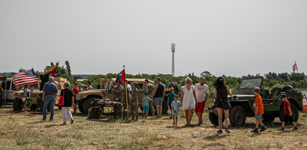 3-4 ABCT Soldiers Create Lasting Bonds at 20th Military Picnic