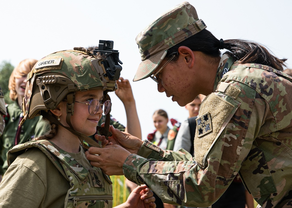 3-4 ABCT Soldiers Create Lasting Bonds at 20th Military Picnic