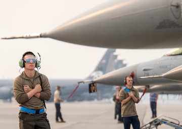 ‘Wolf Pack’ prepares for Alaska training sortie at Red Flag 22-2