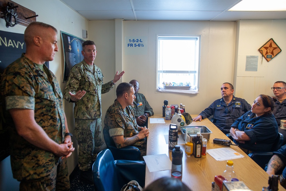 FMFLANT, MARFORCOM, MARFOR NORTHCOM Leadership tour the USS San Antonio (LPD 17)