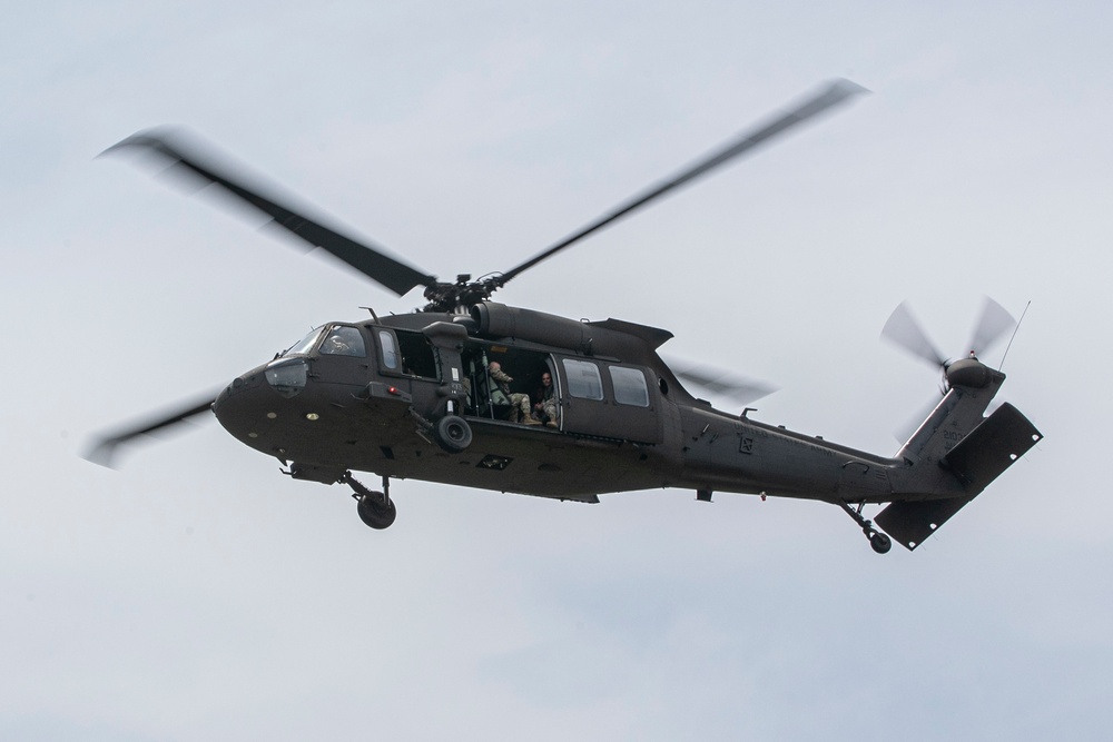 New Jersey Army Aviation Supports 99th Regional Support Command