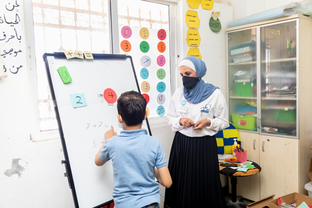 Faten Ja’afreh, a volunteer working with the USAID-supported Labeeb program in Zarqa, Jordan