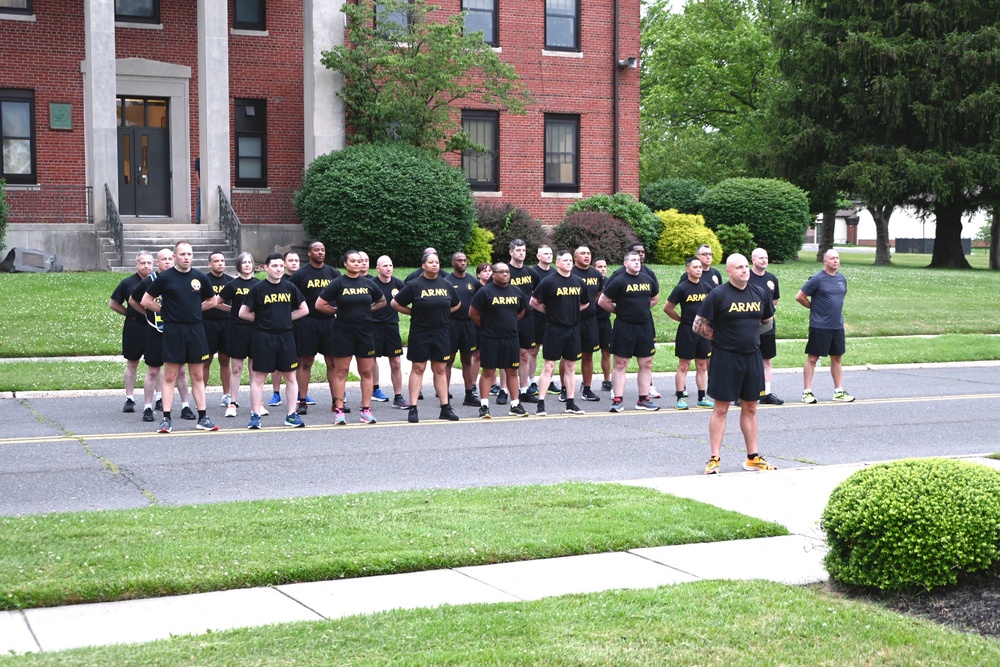 Fort Dix – Army US Flag Ceremony / Reveille  – U.S. ASA Fort Dix HQ (NJ)