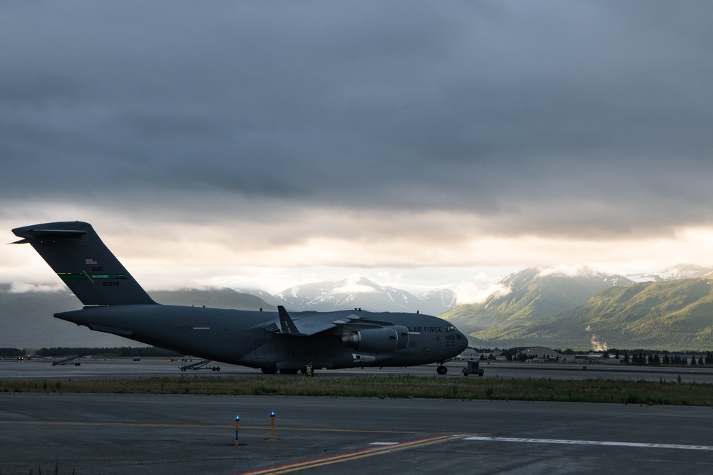 Republic of Singapore Air Force refuels with 92nd ARW