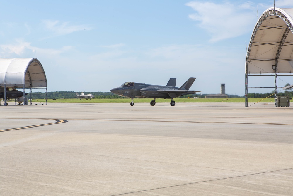 2nd MAW F-35B Lightning II take to the skies