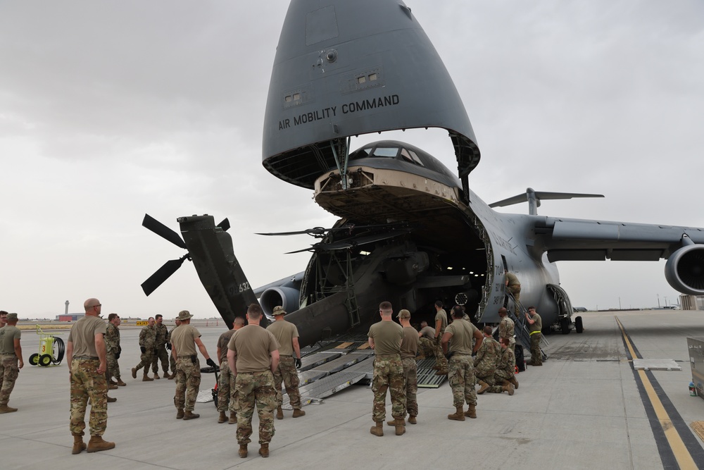 DVIDS - Images - Utah National Guard ships AH-64D Apaches to Morocco ...