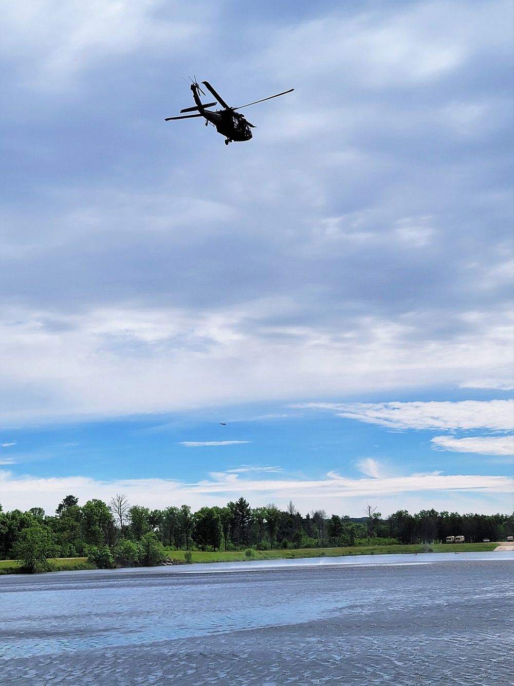 Wisconsin Guard UH-60 Soldiers hold live-hoist, medical-evacuation training at Fort McCoy