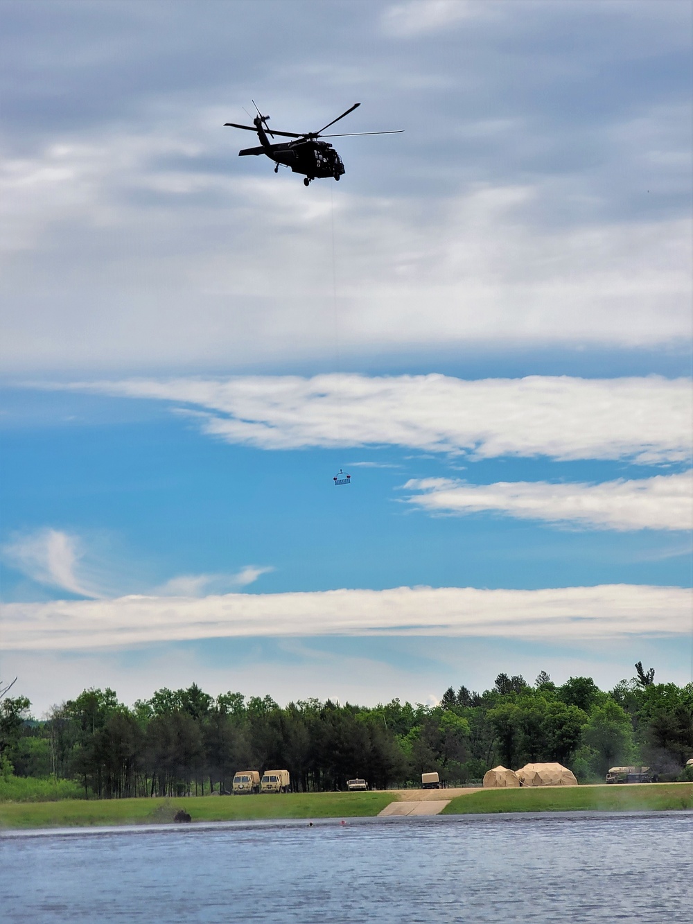 Wisconsin Guard UH-60 Soldiers hold live-hoist, medical-evacuation training at Fort McCoy