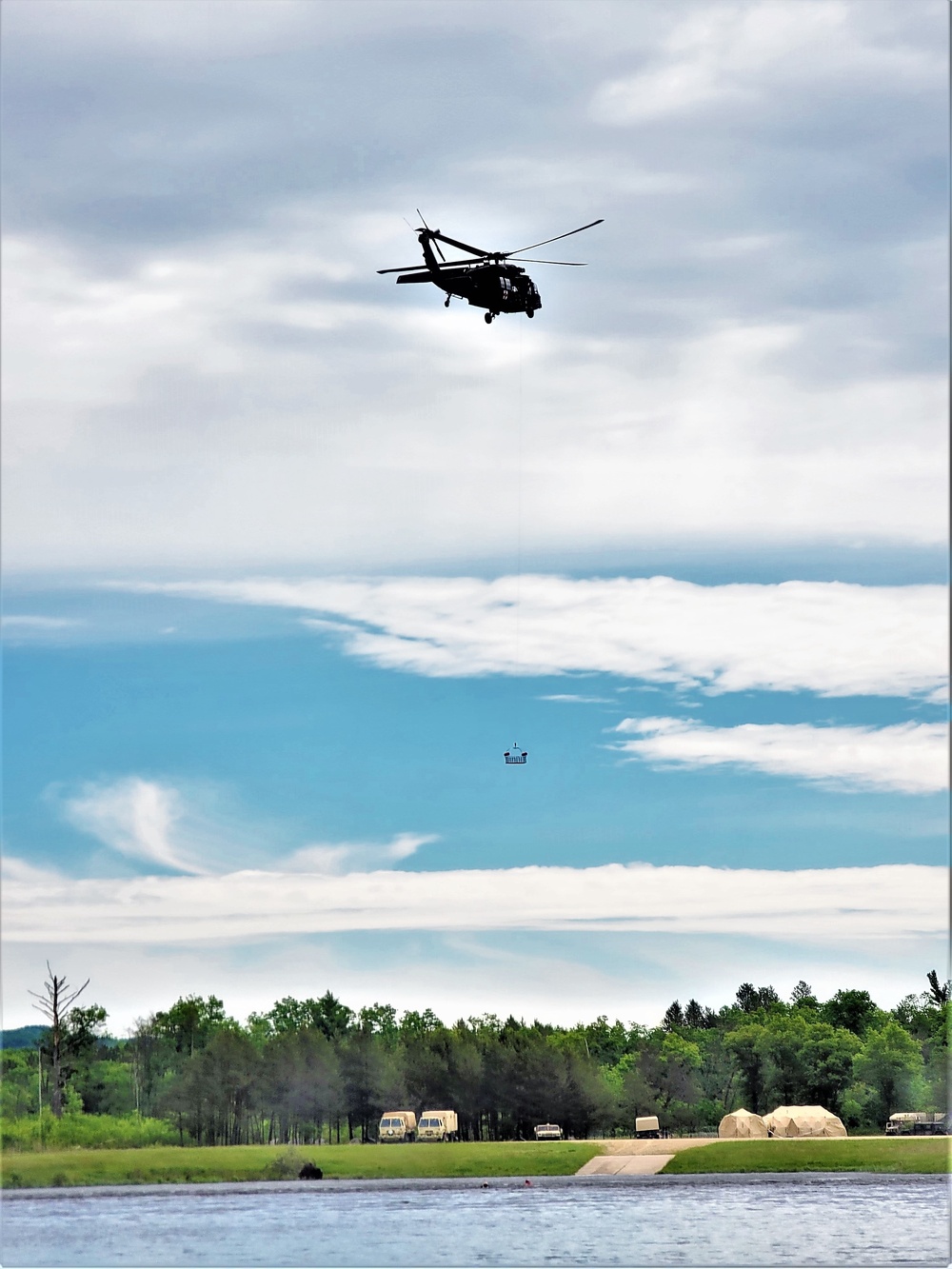 Wisconsin Guard UH-60 Soldiers hold live-hoist, medical-evacuation training at Fort McCoy