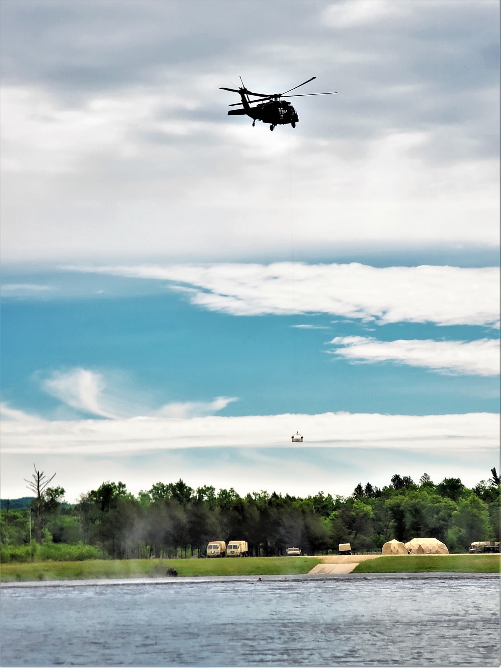 Wisconsin Guard UH-60 Soldiers hold live-hoist, medical-evacuation training at Fort McCoy