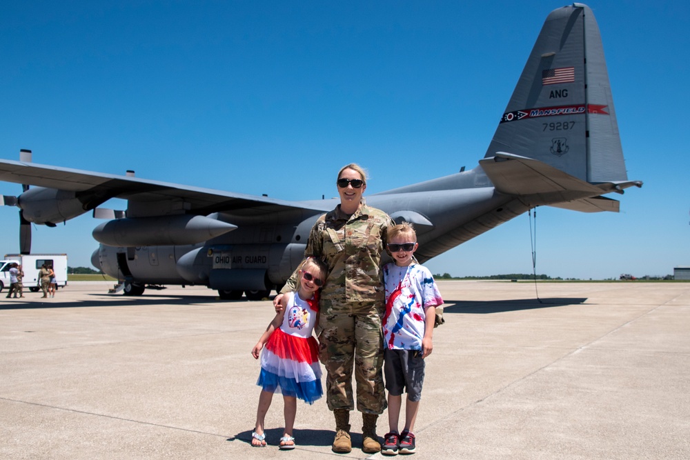 DVIDS - Images - 179th AW Hosts Take Your Child to Work Day [Image 18 ...